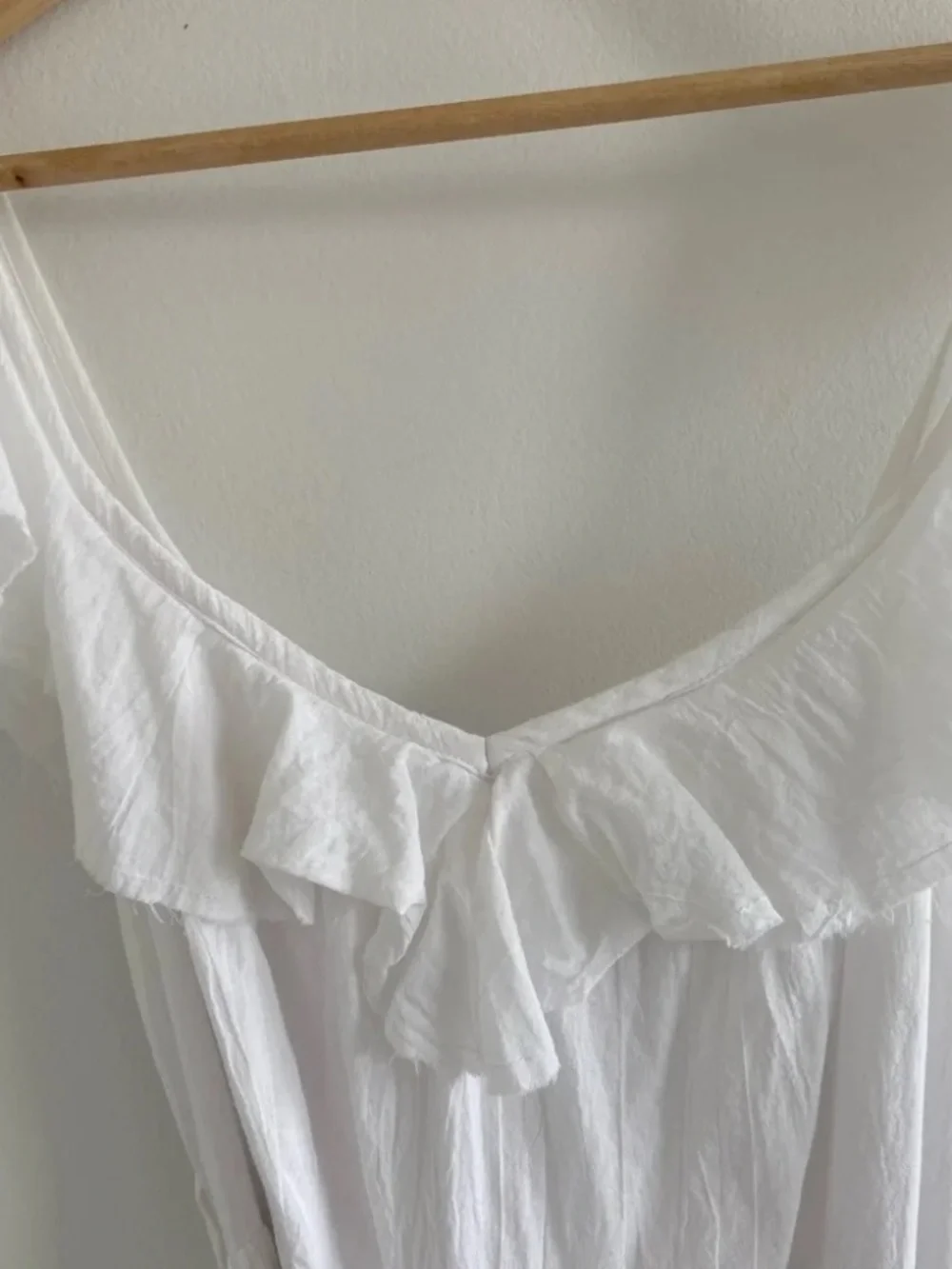 Rue Stiic Clara White Cotton Ruffle High-Low Maxi Dress NWOT Size S